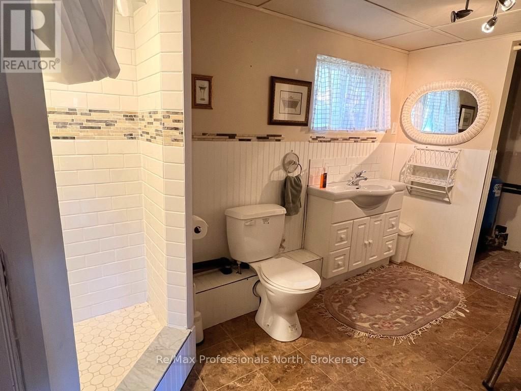 1063 ESSON CREEK LANE Image 15