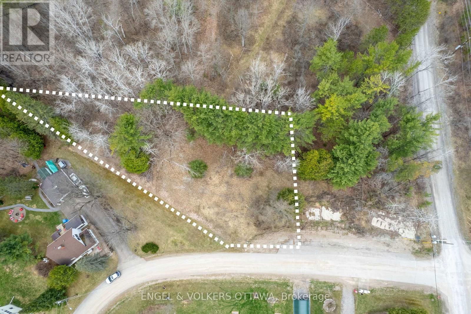 Lot 9 DEVLIN CRESCENT Image 2