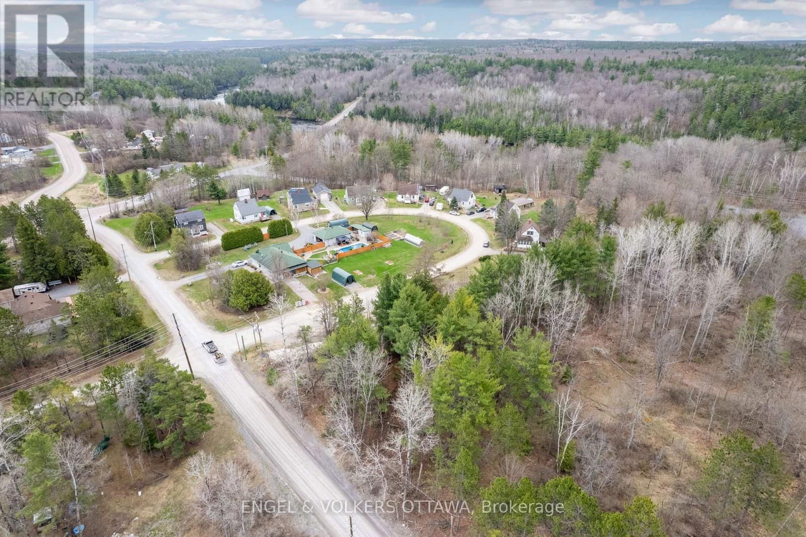 Lot 9 DEVLIN CRESCENT Image 8