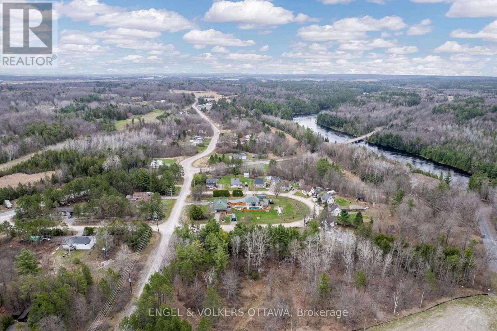 Lot 9 DEVLIN CRESCENT Image 9