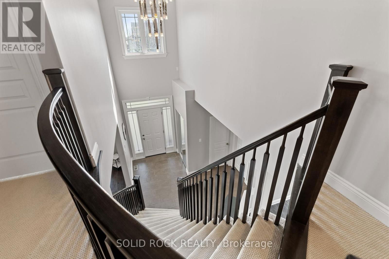 422 MERCURY STREET EAST Image 29