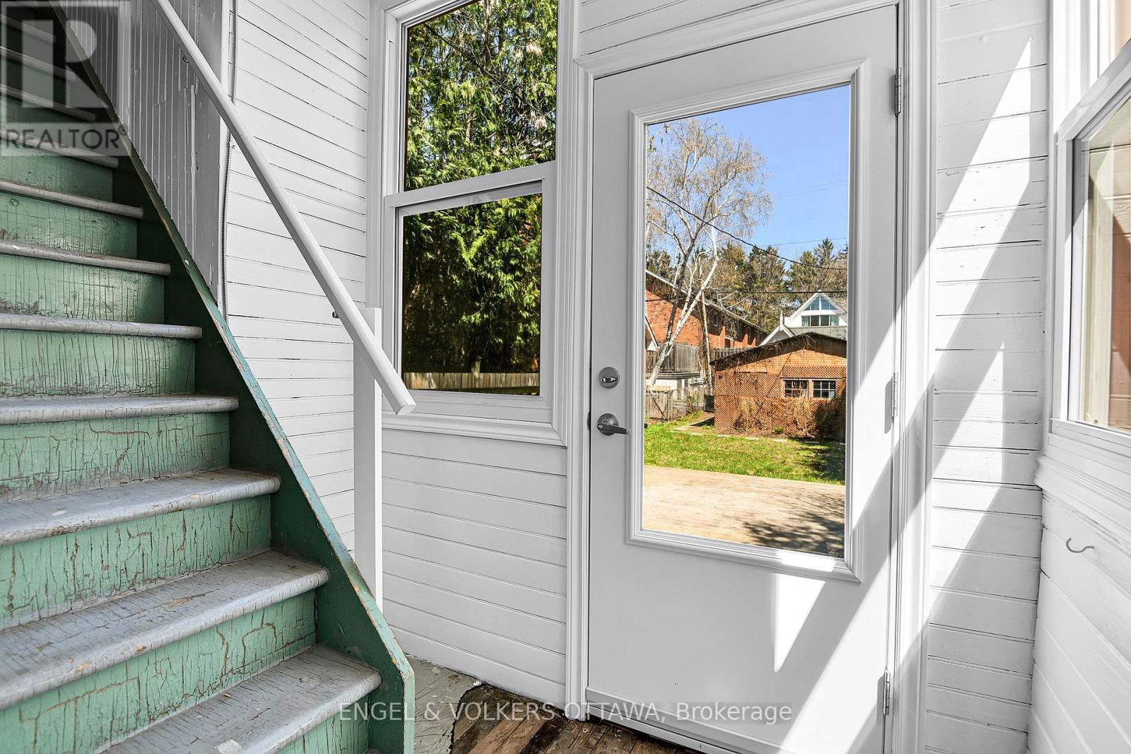 1 - 160 CRICHTON STREET Image 11