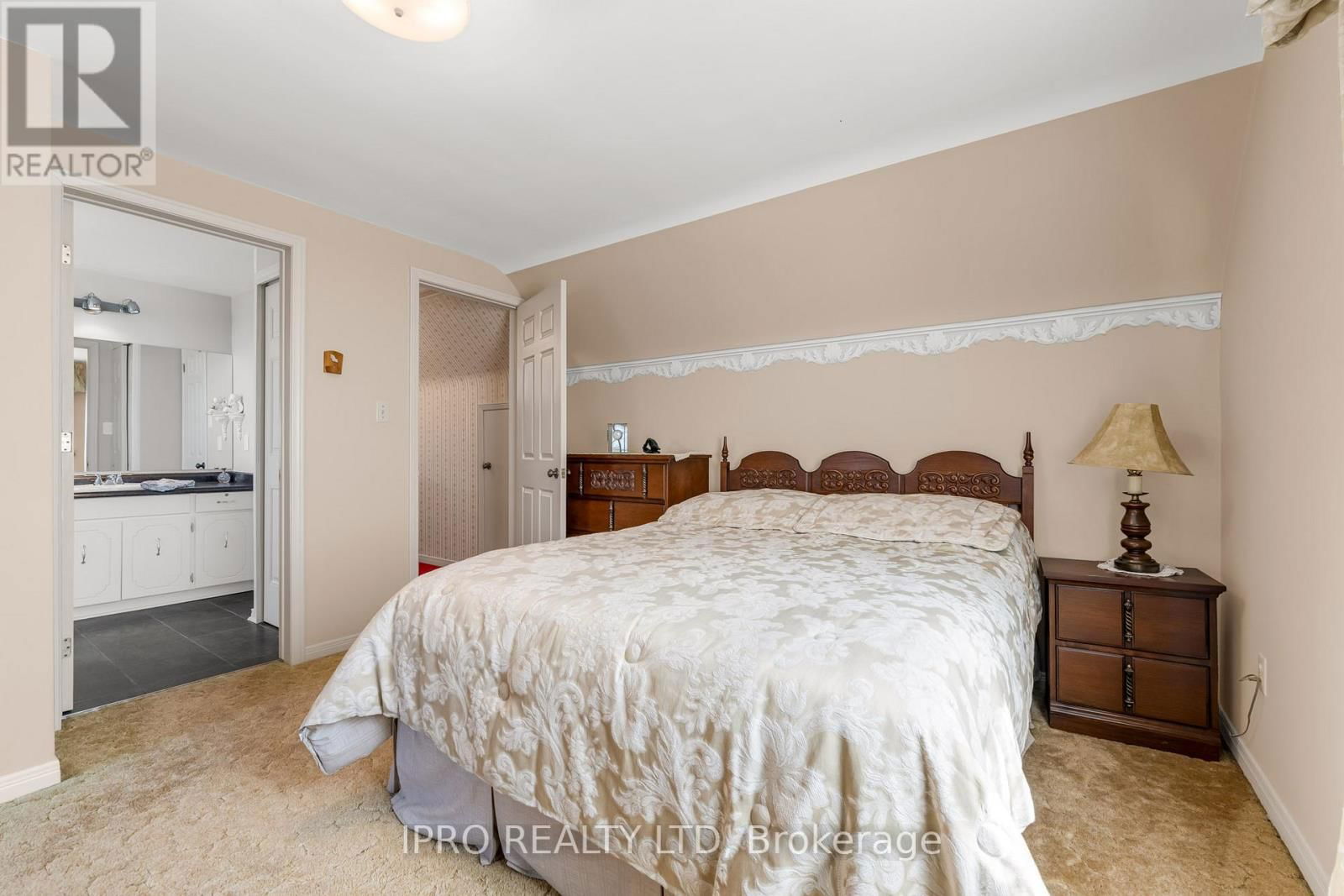 40764 FORKS ROAD Image 10