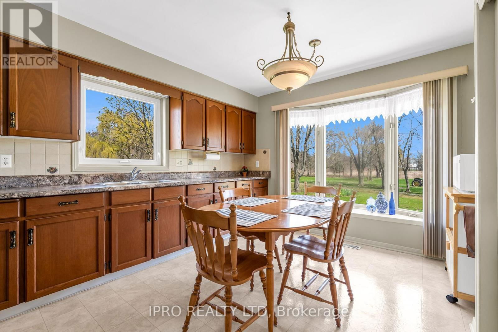 40764 FORKS ROAD Image 18