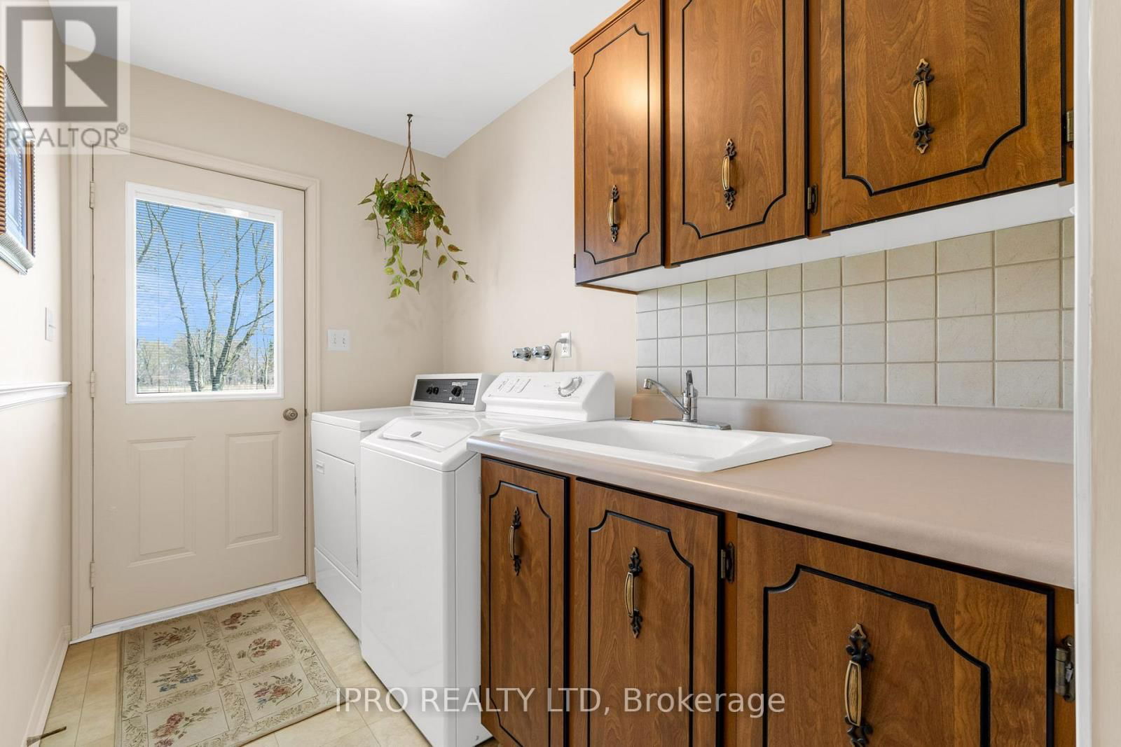 40764 FORKS ROAD Image 22