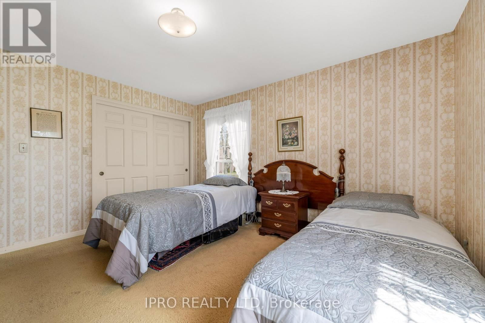 40764 FORKS ROAD Image 25