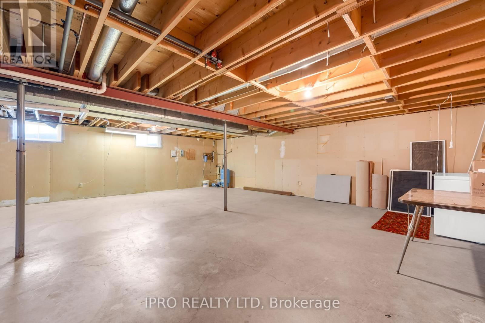 40764 FORKS ROAD Image 26