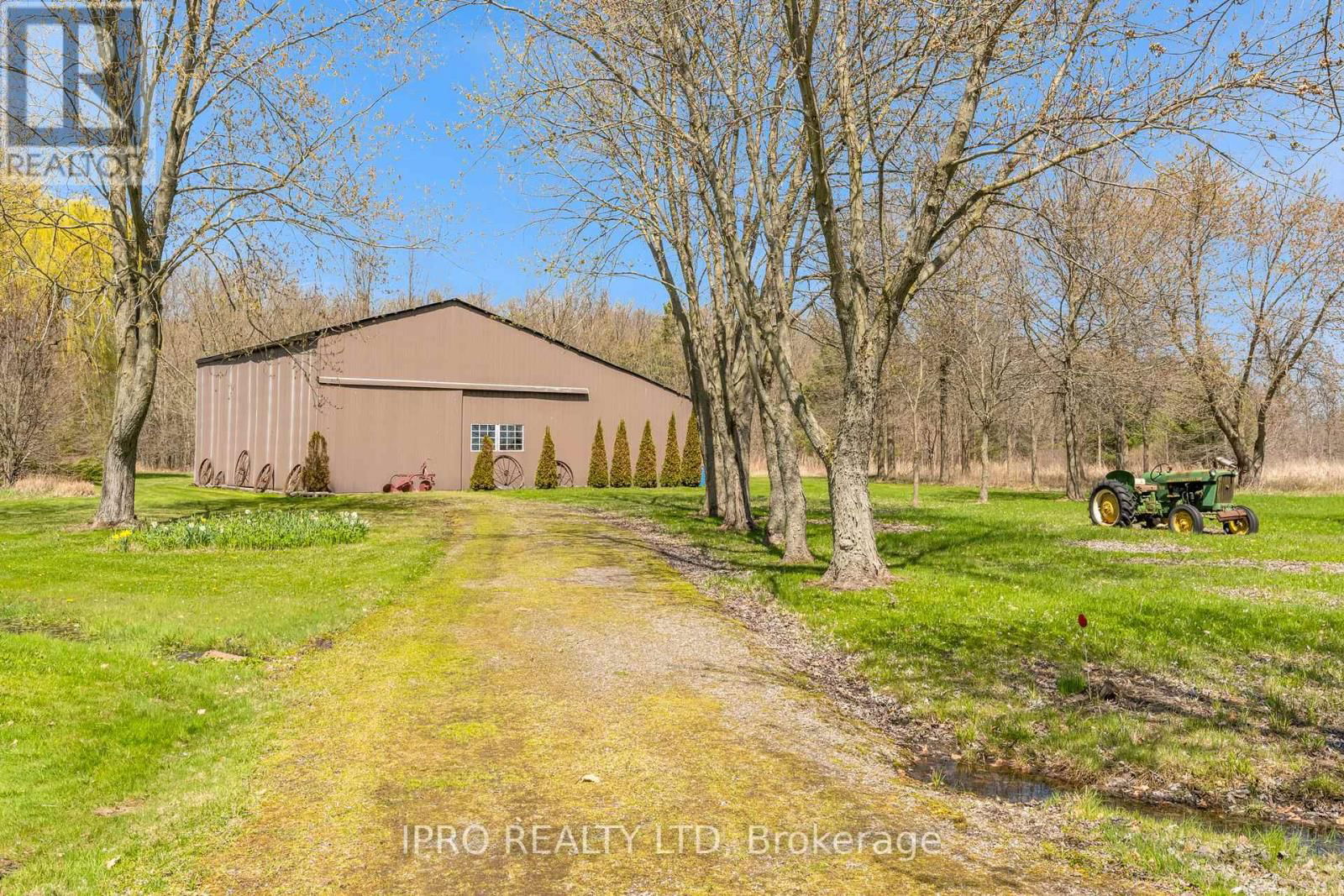 40764 FORKS ROAD Image 34