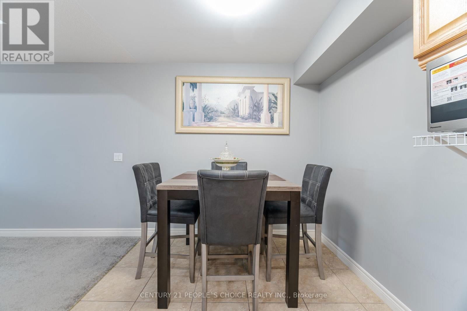 308 - 990 GOLF LINKS ROAD Image 13