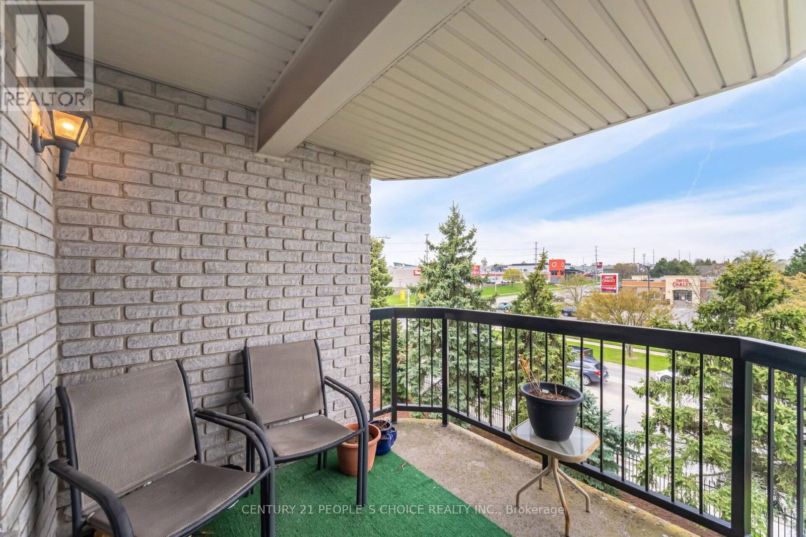 308 - 990 GOLF LINKS ROAD Image 31