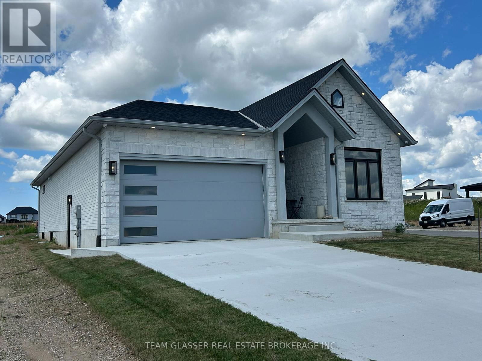 Lot 94 - 70 BENNER BOULEVARD Image 1