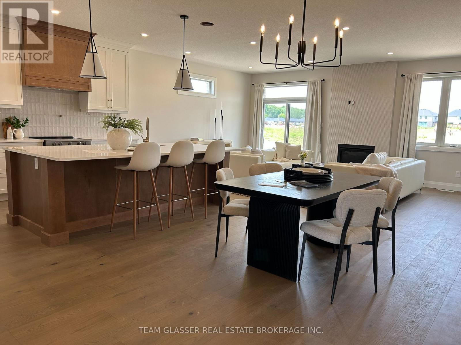 Lot 94 - 70 BENNER BOULEVARD Image 10