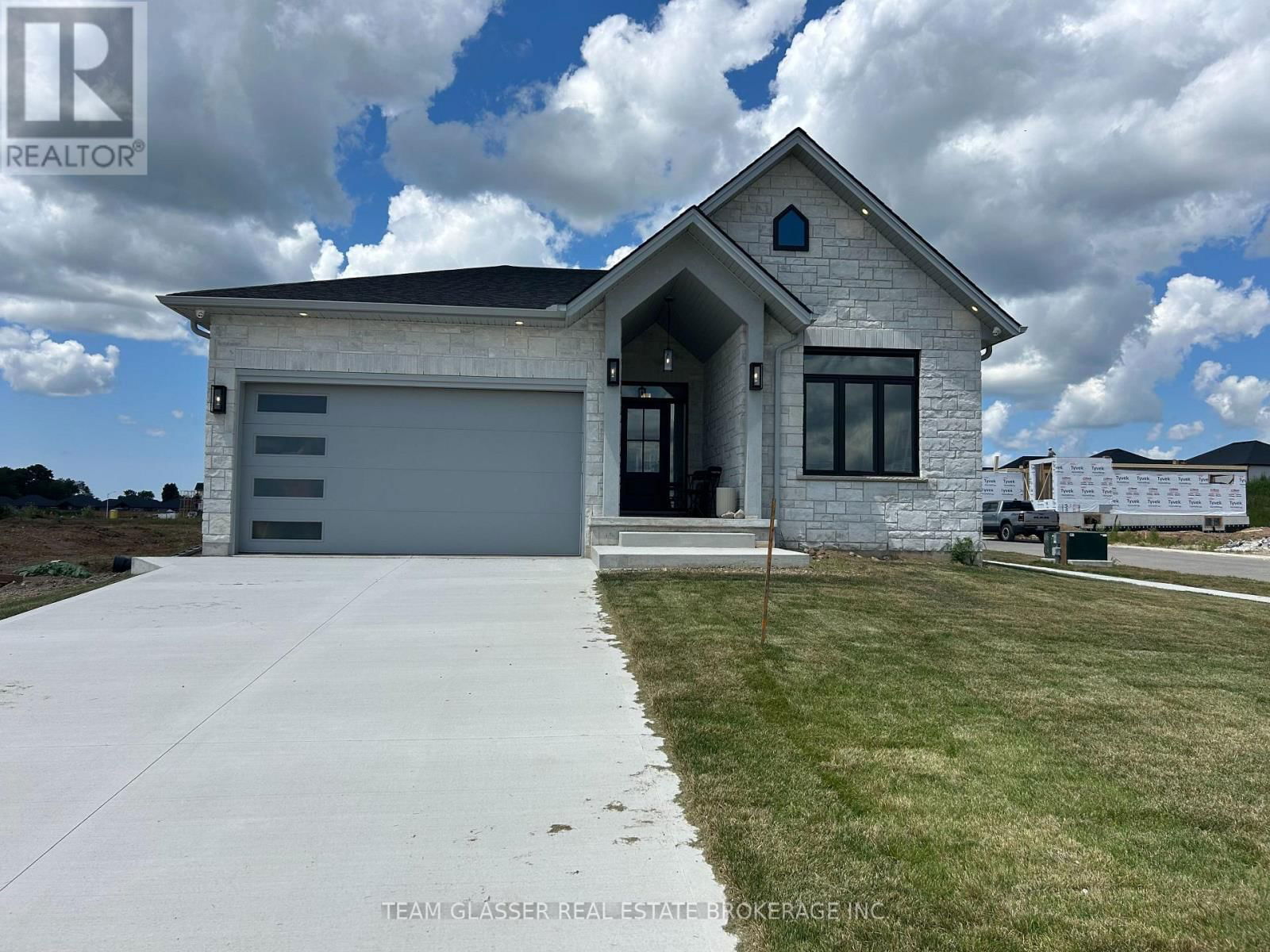 Lot 94 - 70 BENNER BOULEVARD Image 17
