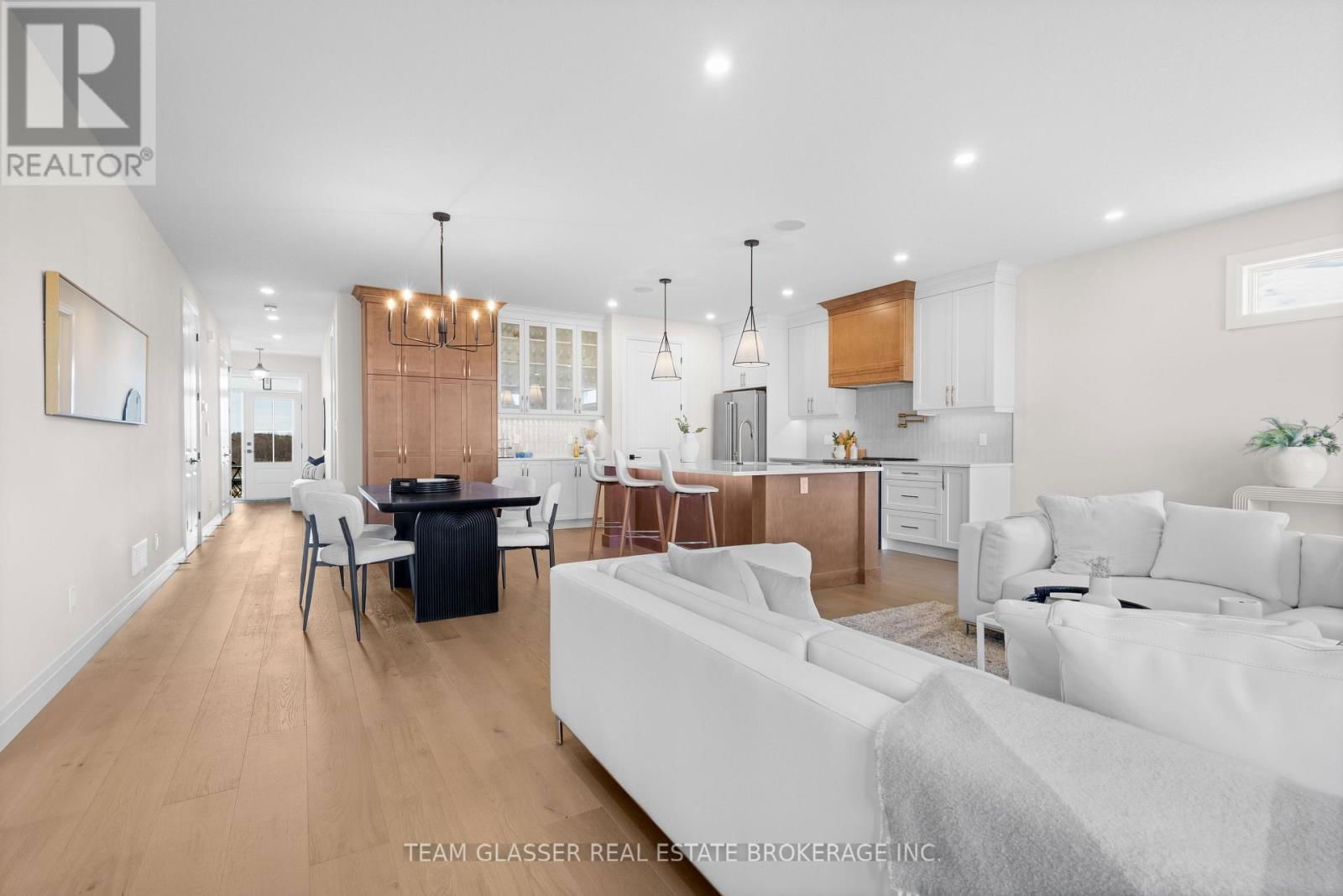 Lot 94 - 70 BENNER BOULEVARD Image 44