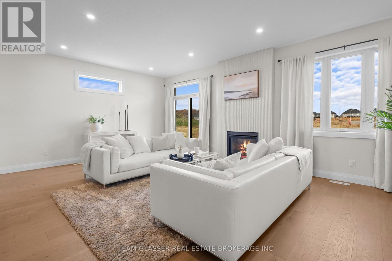 Lot 94 - 70 BENNER BOULEVARD Image 5