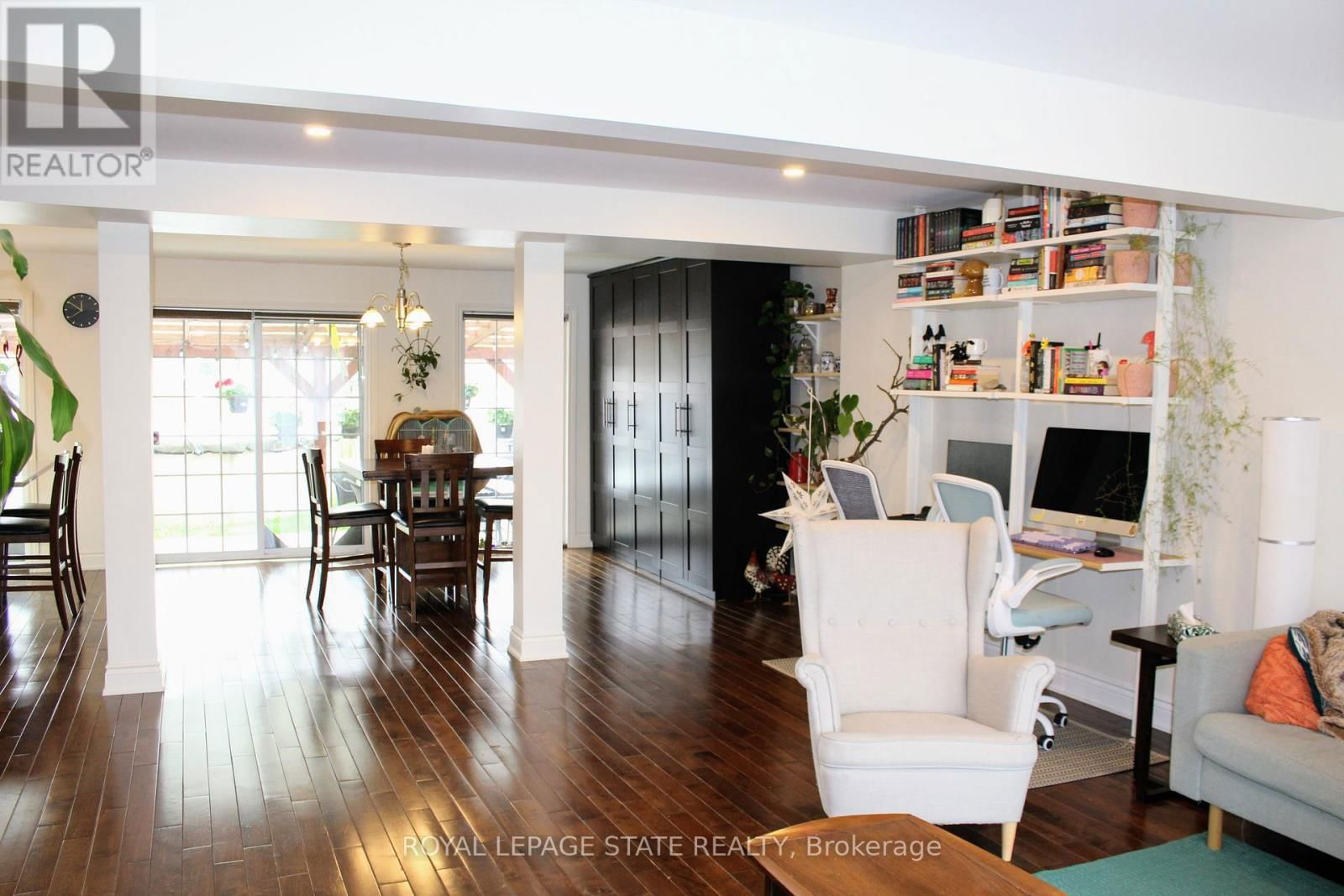 133 CHILTON DRIVE Image 11