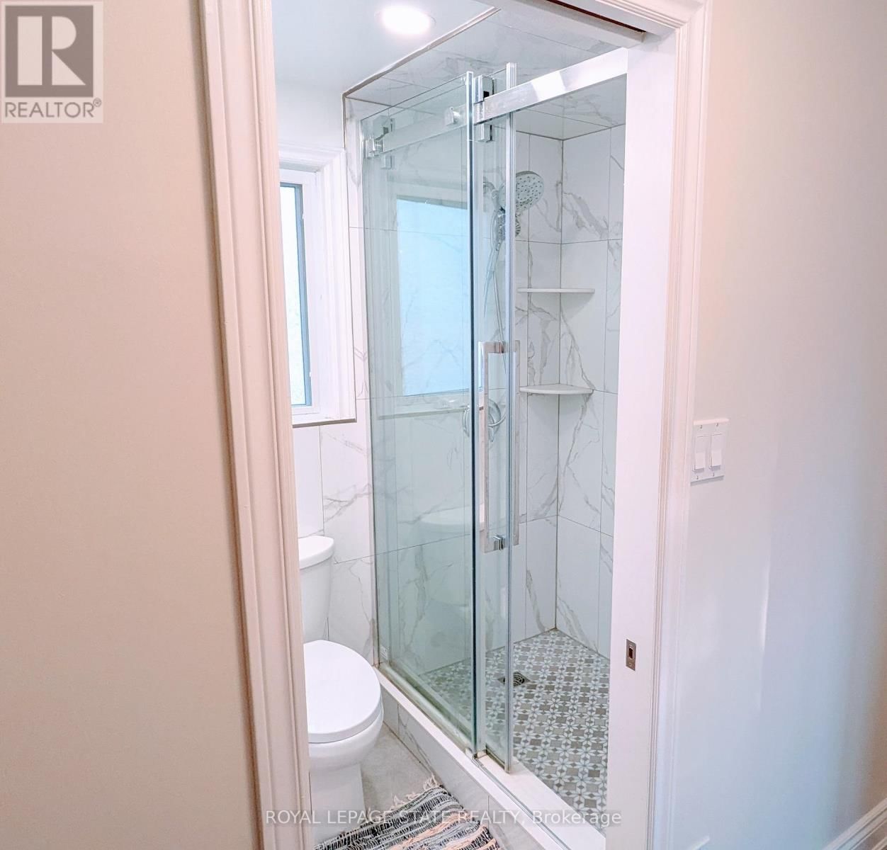 133 CHILTON DRIVE Image 19