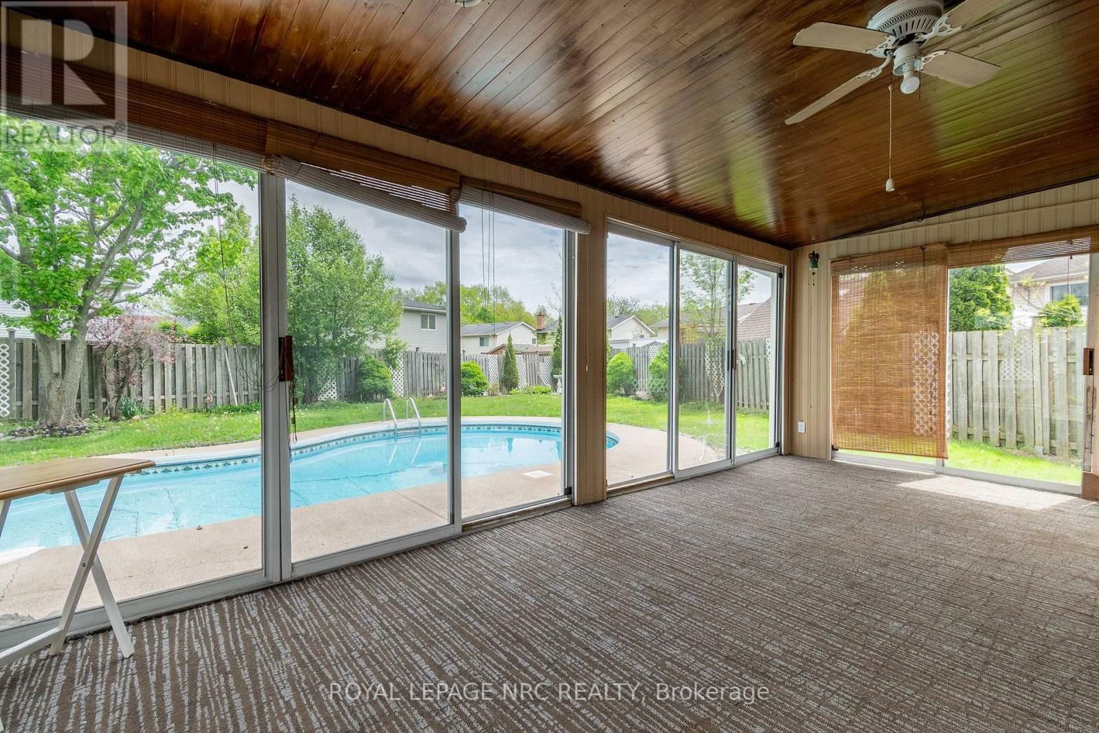 7404 SANDY COURT Image 22