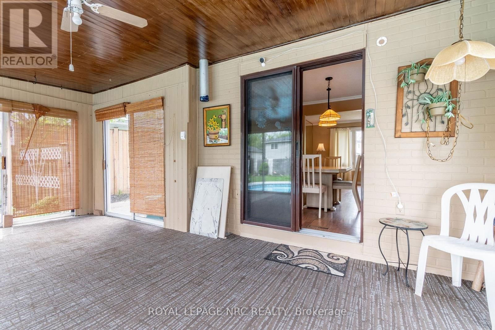 7404 SANDY COURT Image 23
