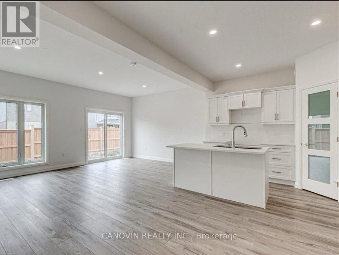 Unit 4 - 1 MILLER DRIVE Image 2