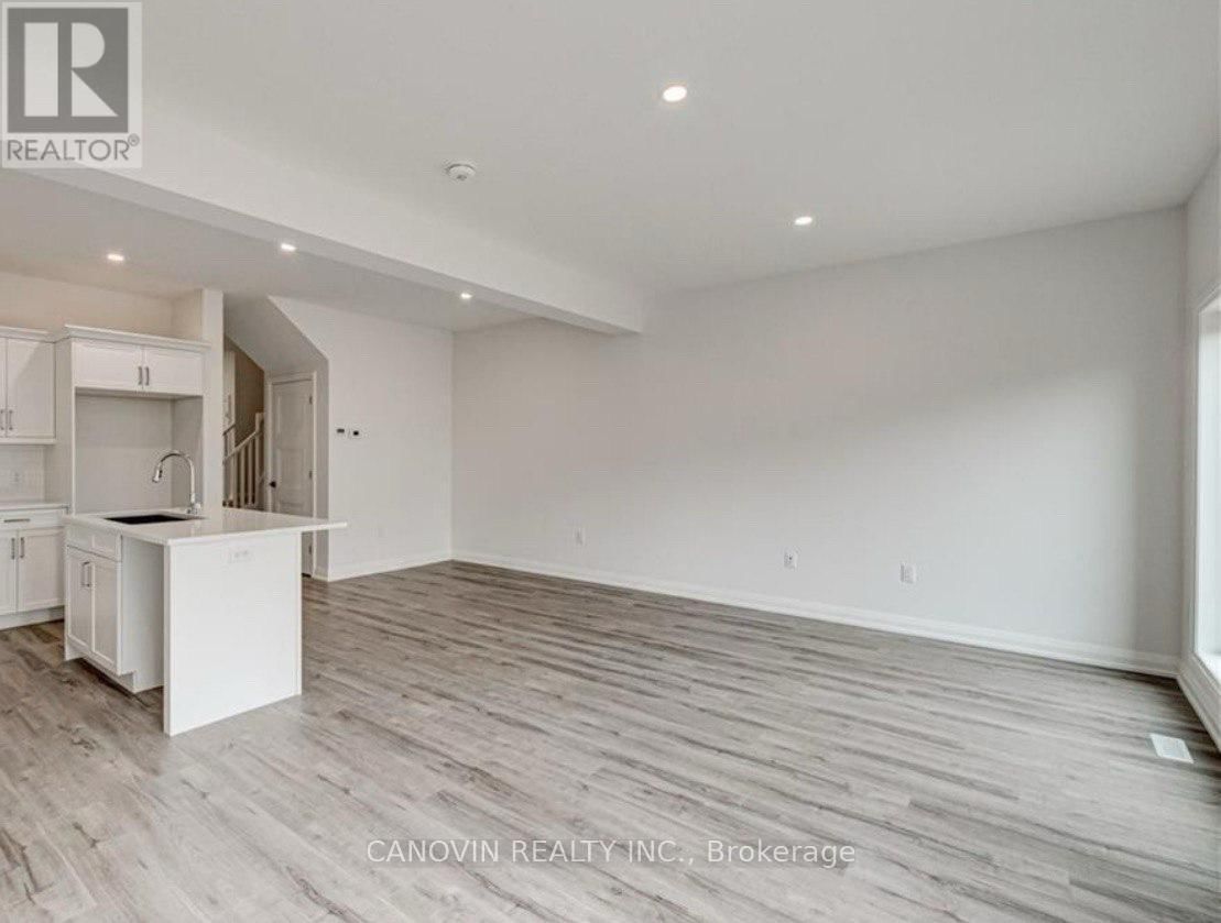 Unit 4 - 1 MILLER DRIVE Image 7