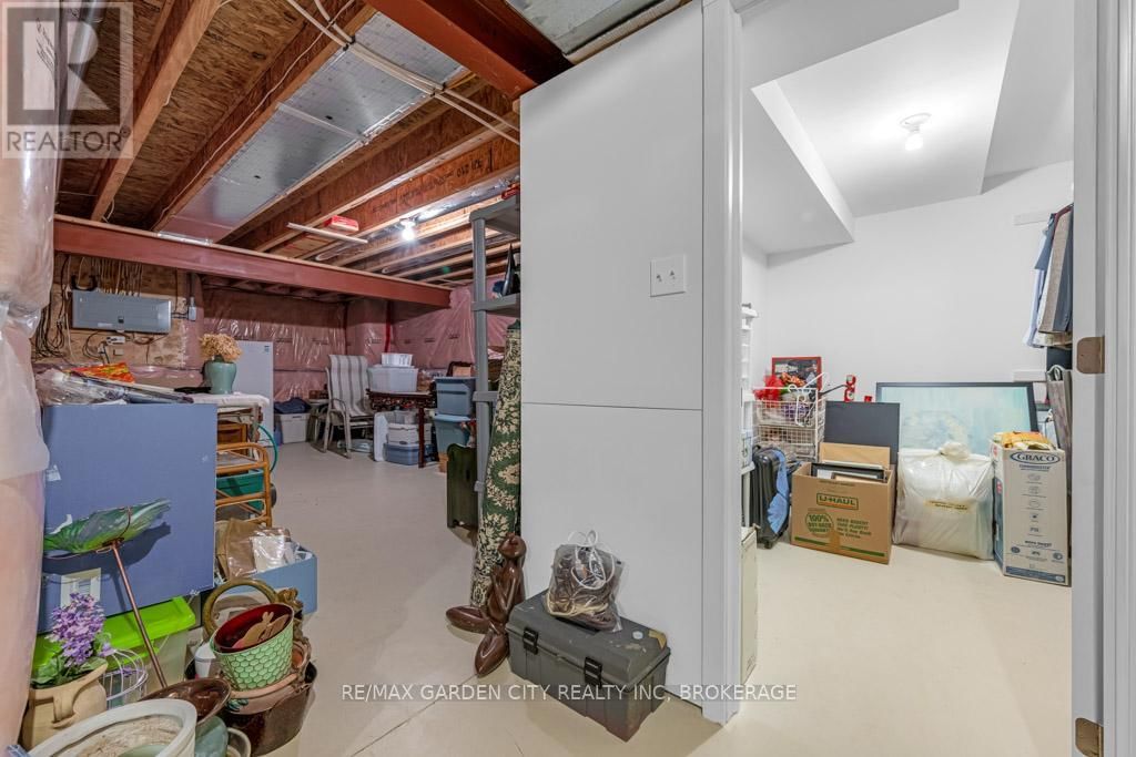 20 - 2880 KING STREET Image 27