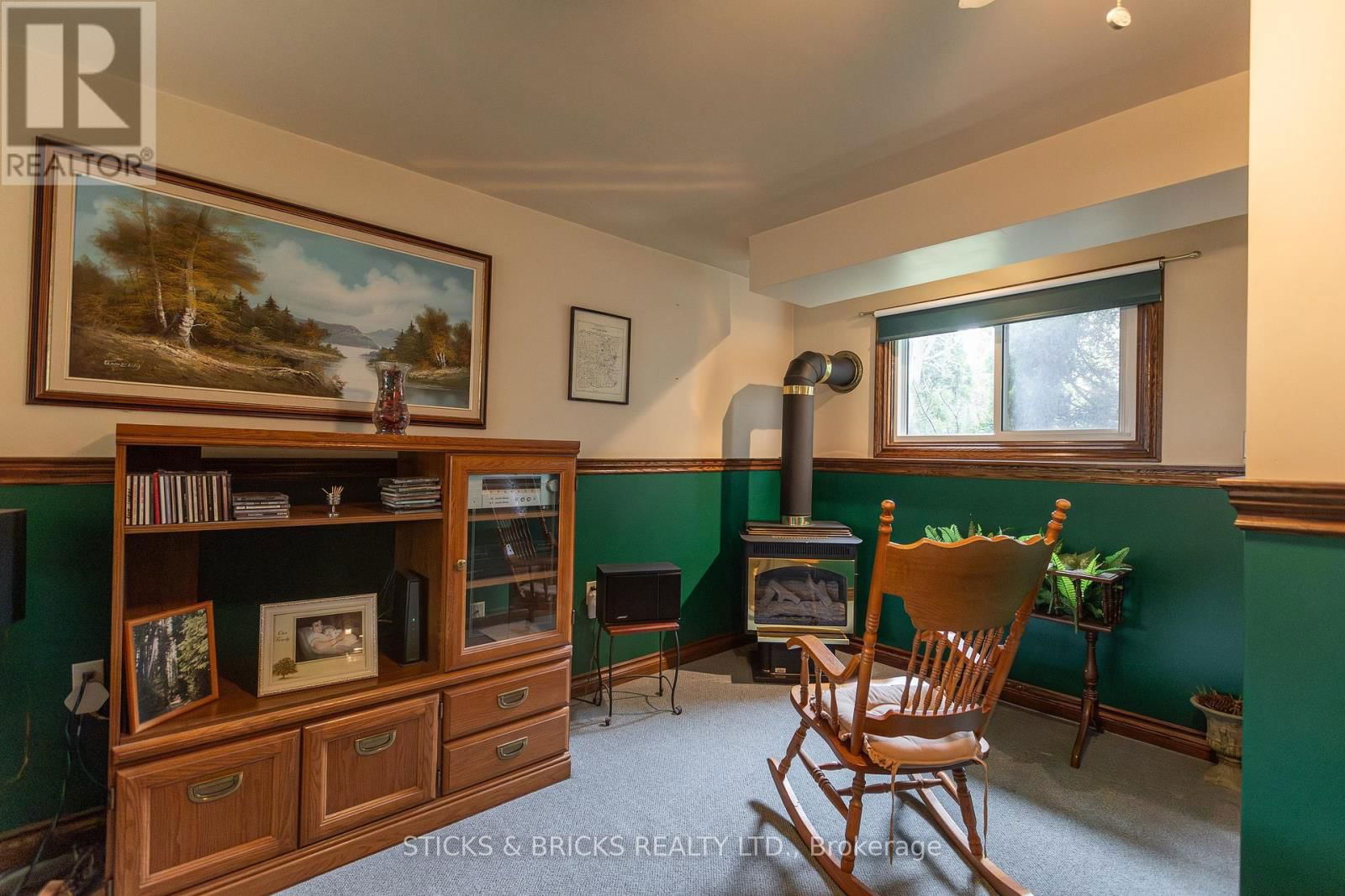 6690 MARGARET STREET Image 16