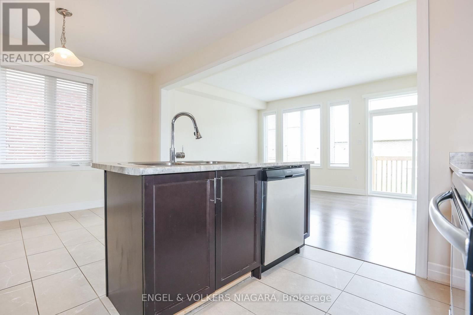 9514 TALLGRASS AVENUE Image 11