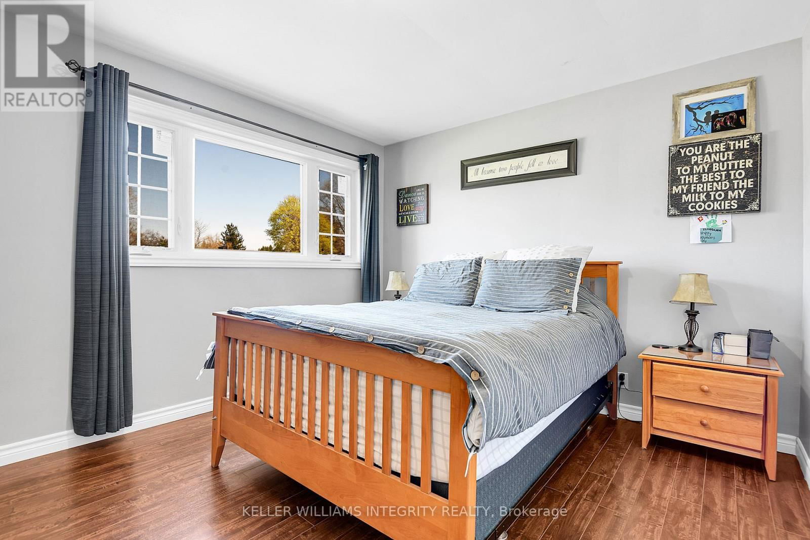 38 ST LAWRENCE STREET Image 19