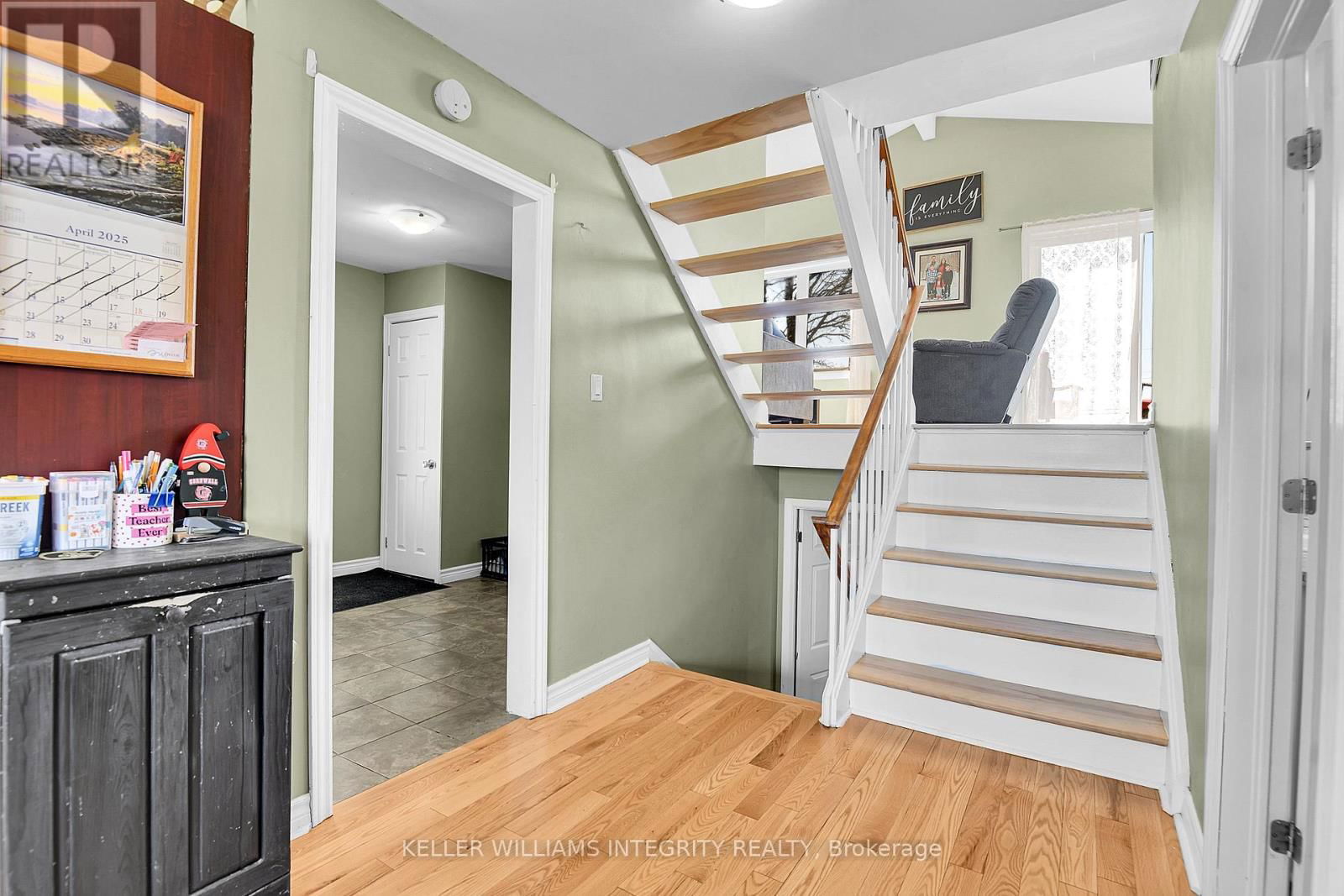 38 ST LAWRENCE STREET Image 5