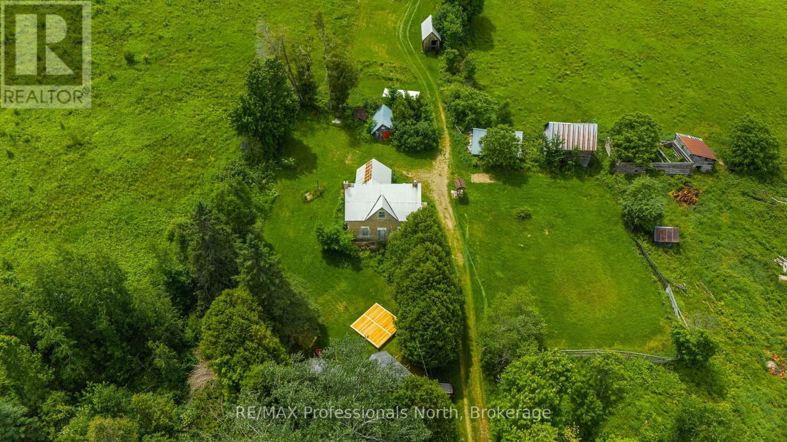 817 SCHUTT ROAD Image 2