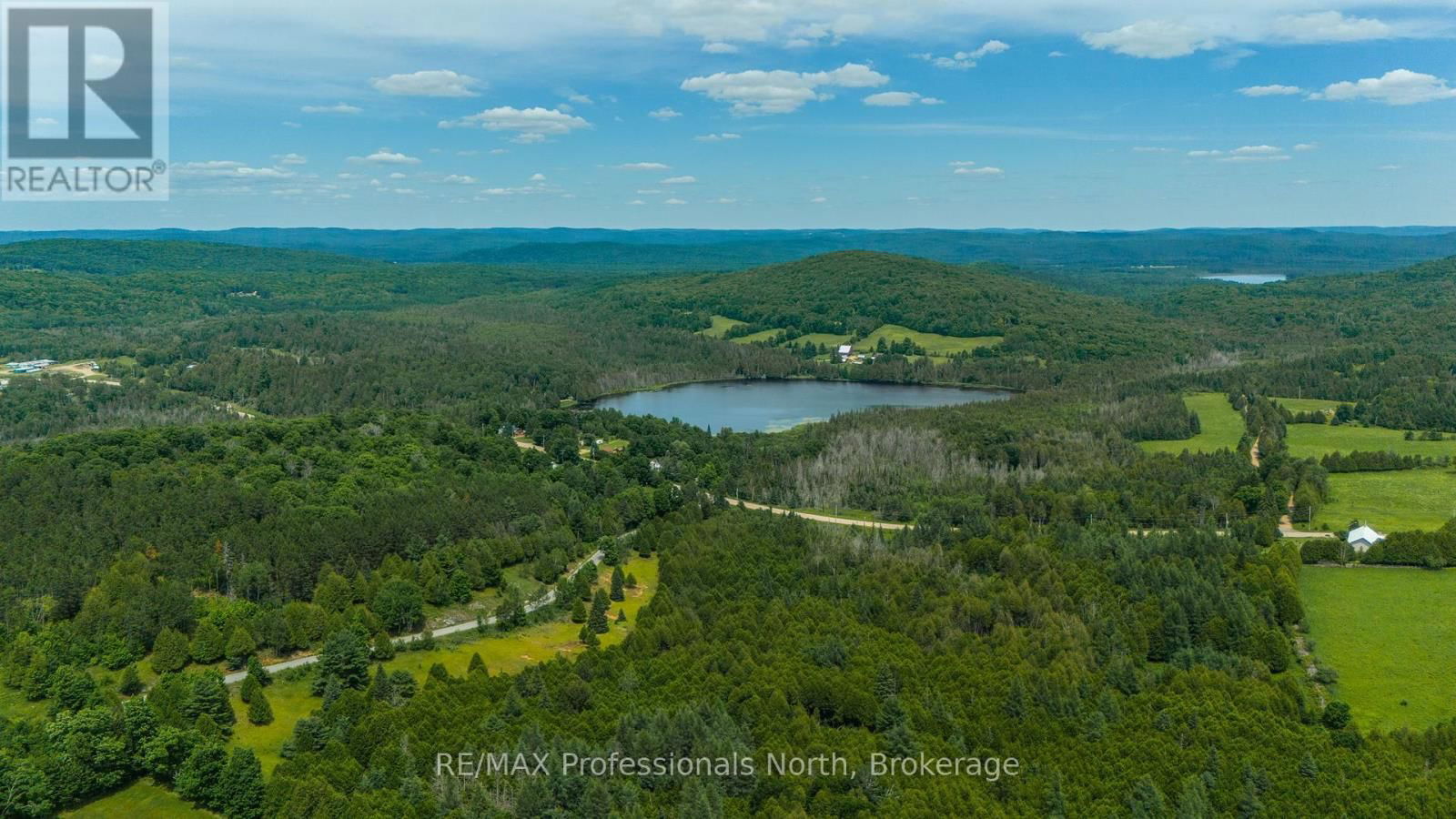 817 SCHUTT ROAD Image 3