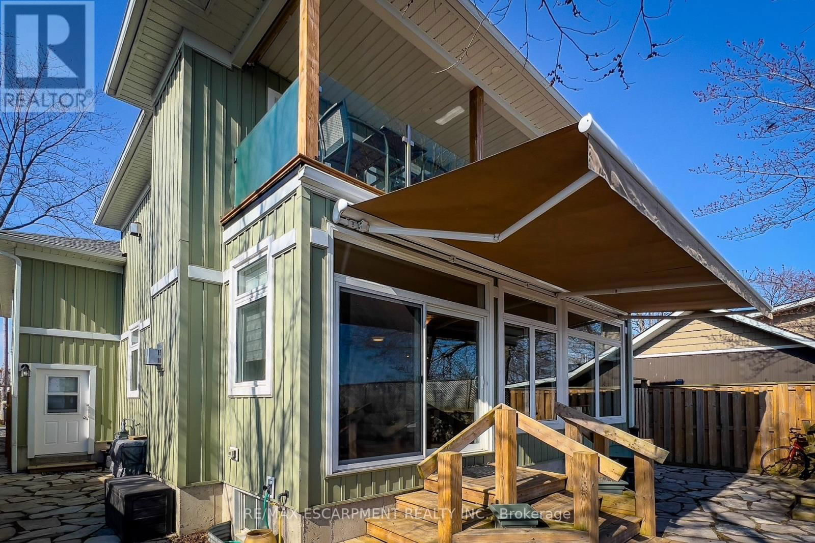 72 LAKESIDE DRIVE Image 4