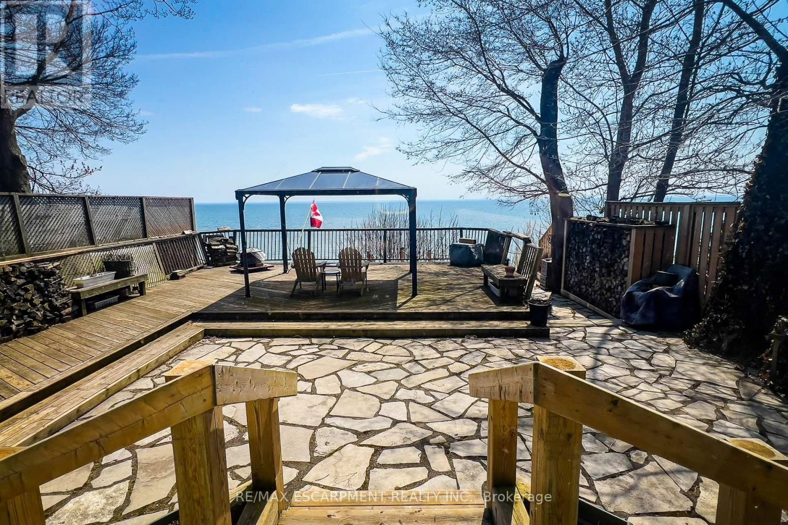 72 LAKESIDE DRIVE Image 6