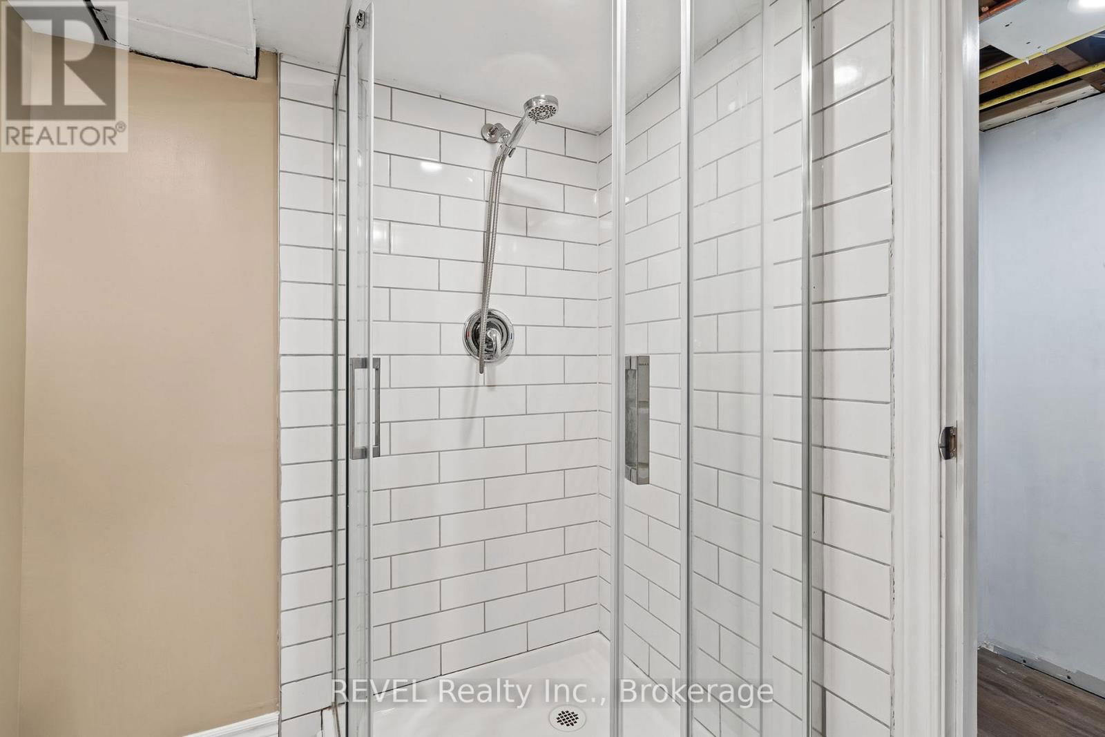 271 LINWELL ROAD Image 15