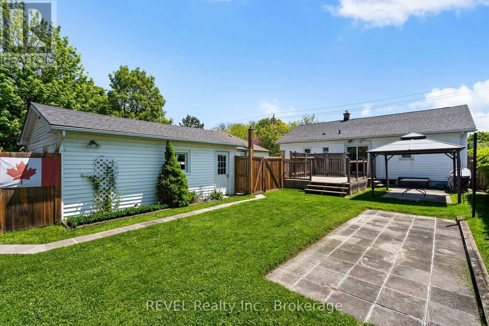 271 LINWELL ROAD Image 25