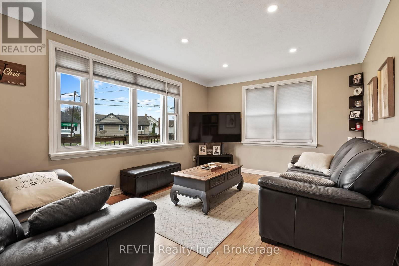 271 LINWELL ROAD Image 5