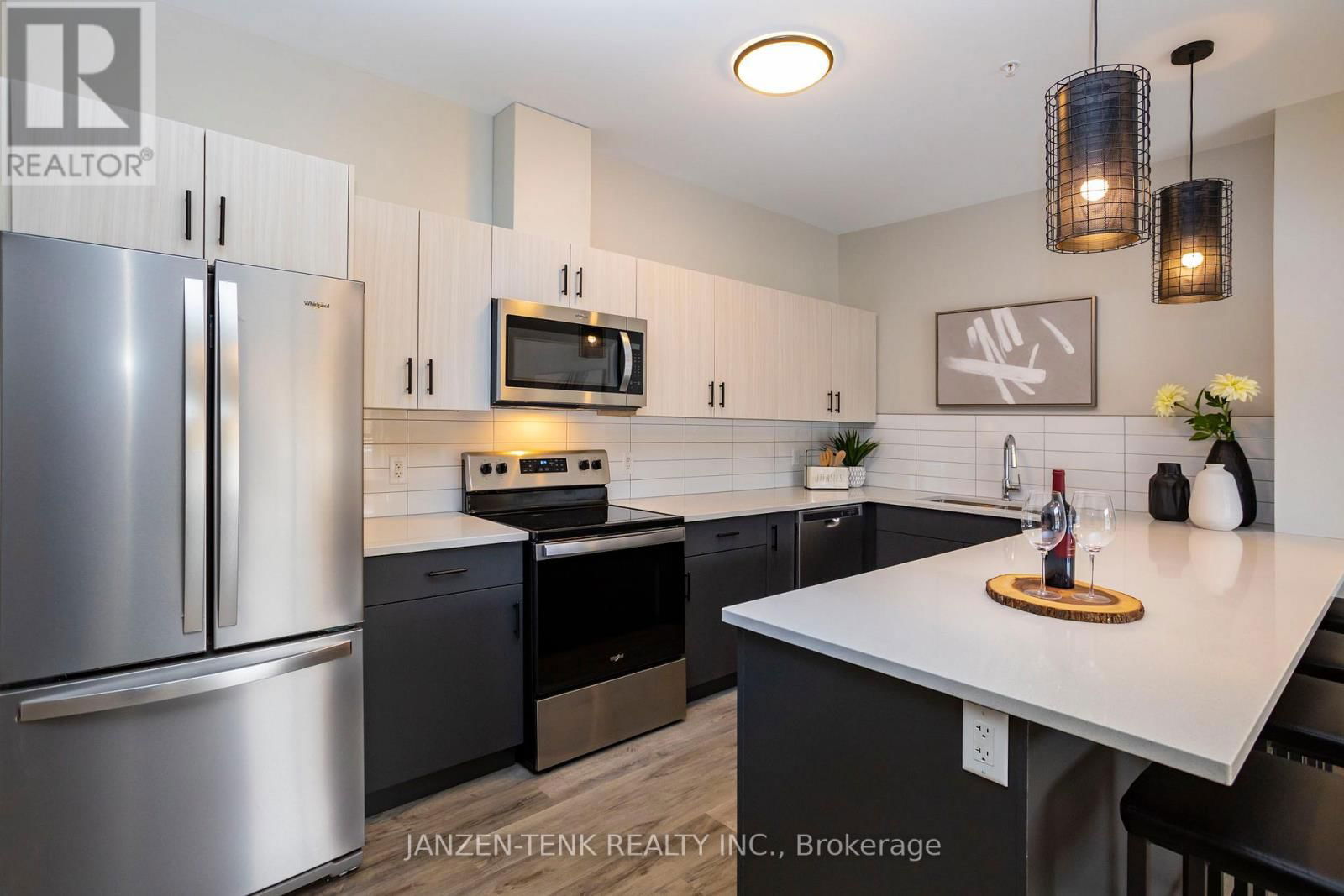 33318 RICHMOND STREET Image 4