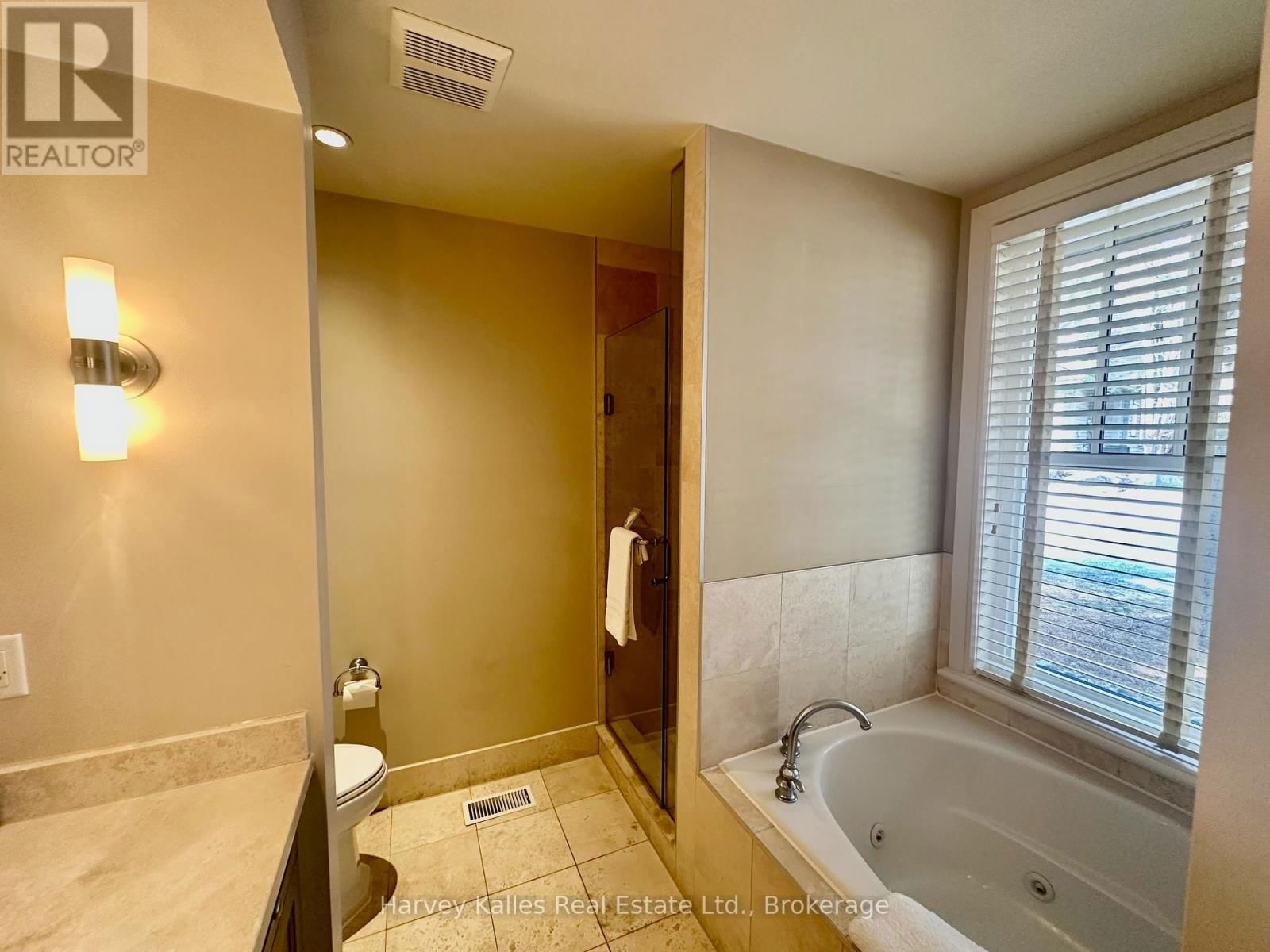 5 - 601 GLEN ABBEY WAY Image 16