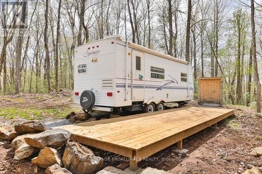 2060 SMITH ROAD Image 10