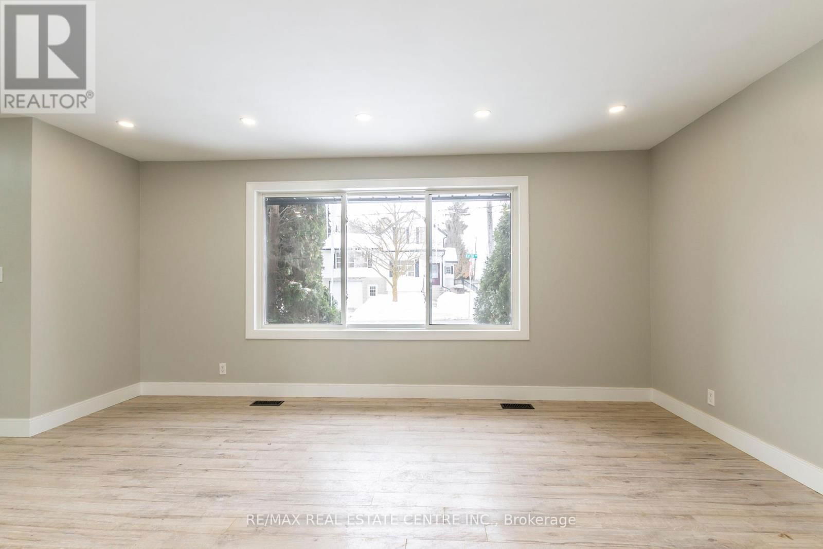 266 FIFTH AVENUE Image 15