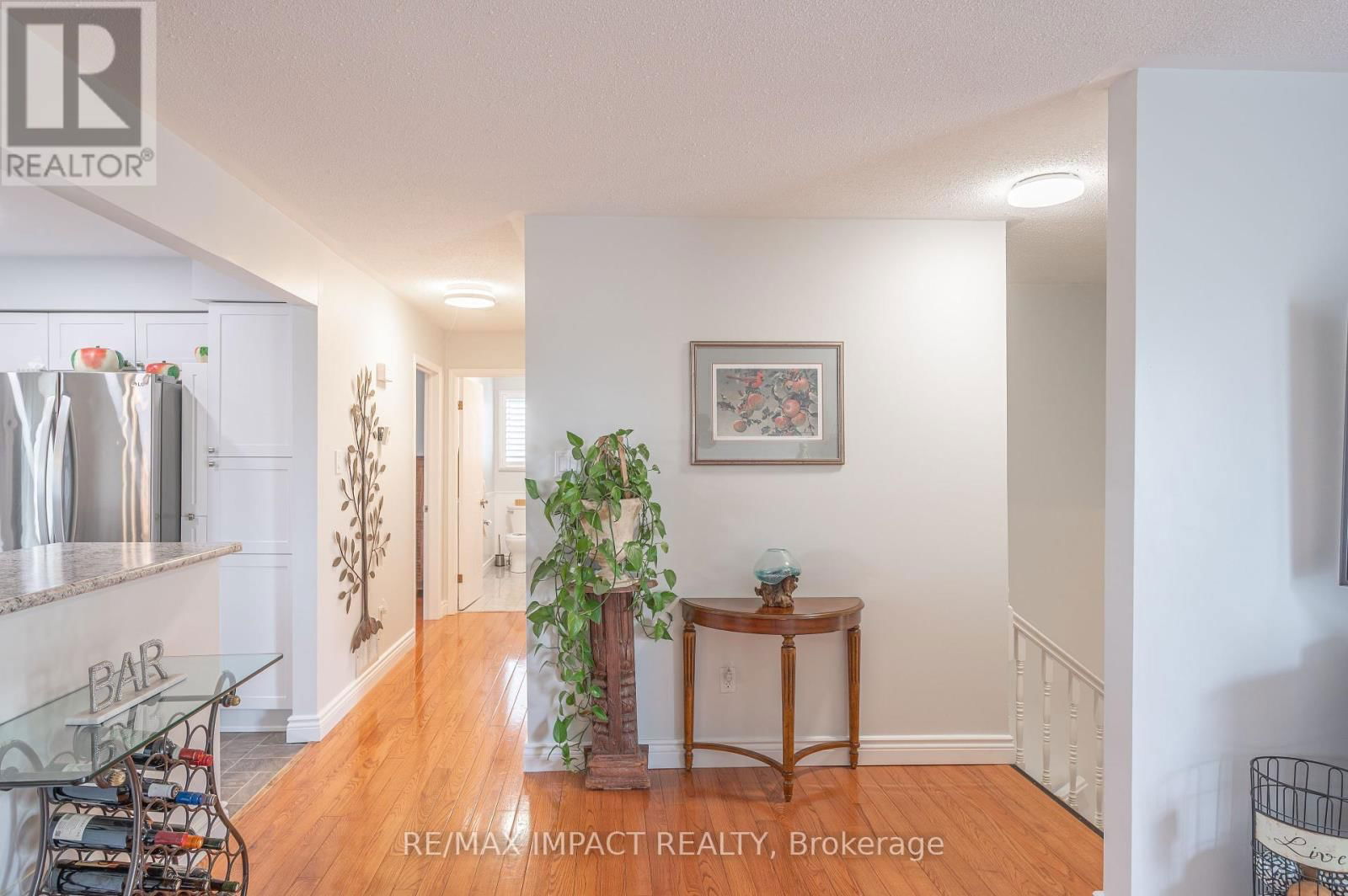 10 CEDARTREE LANE Image 11