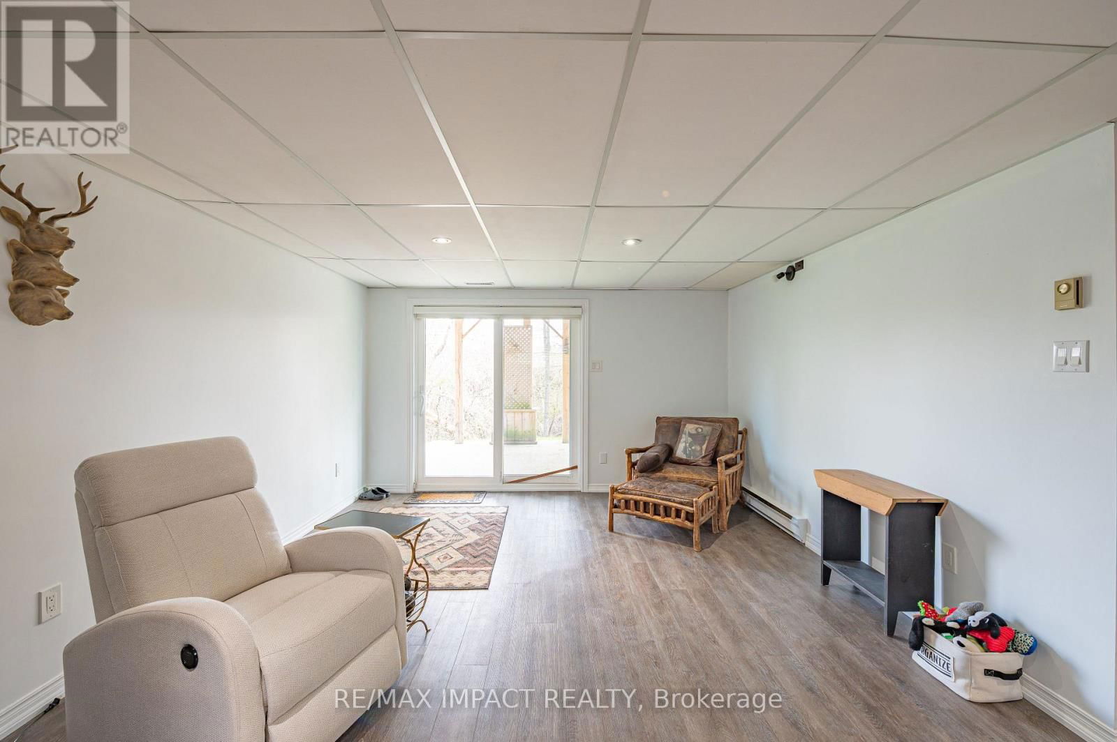 10 CEDARTREE LANE Image 22