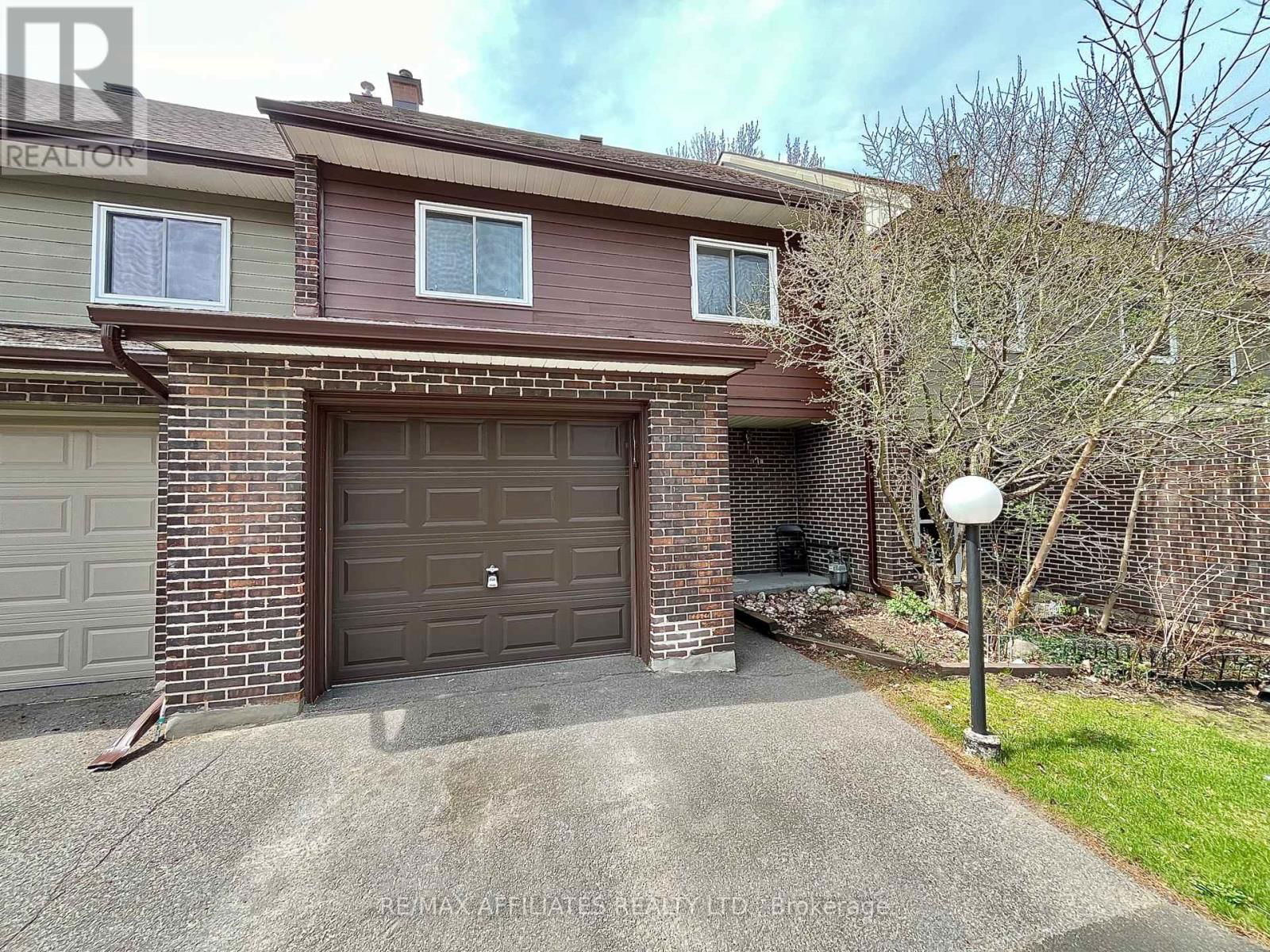 77B GLEN PARK DRIVE Image 1