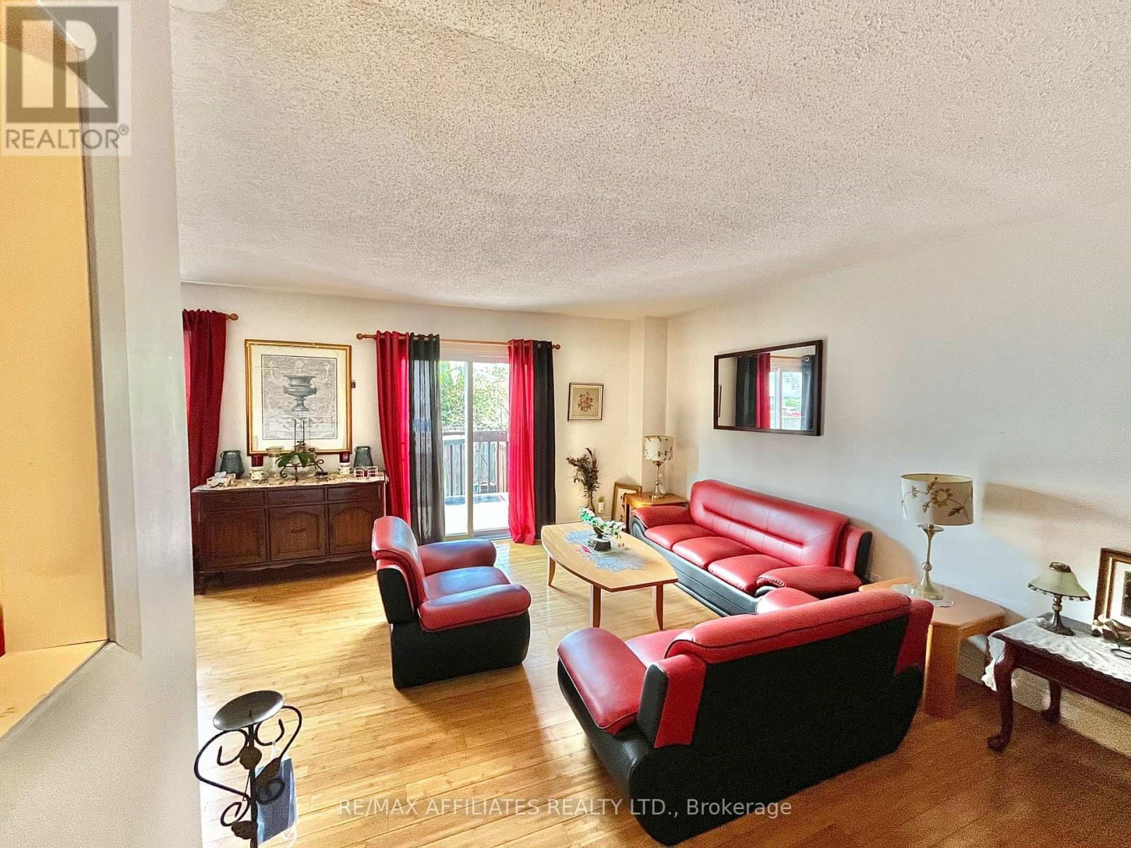 77B GLEN PARK DRIVE Image 4