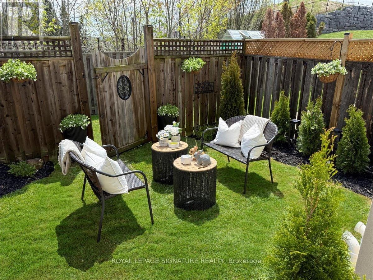 9 FOREST VALLEY CRESCENT Image 34