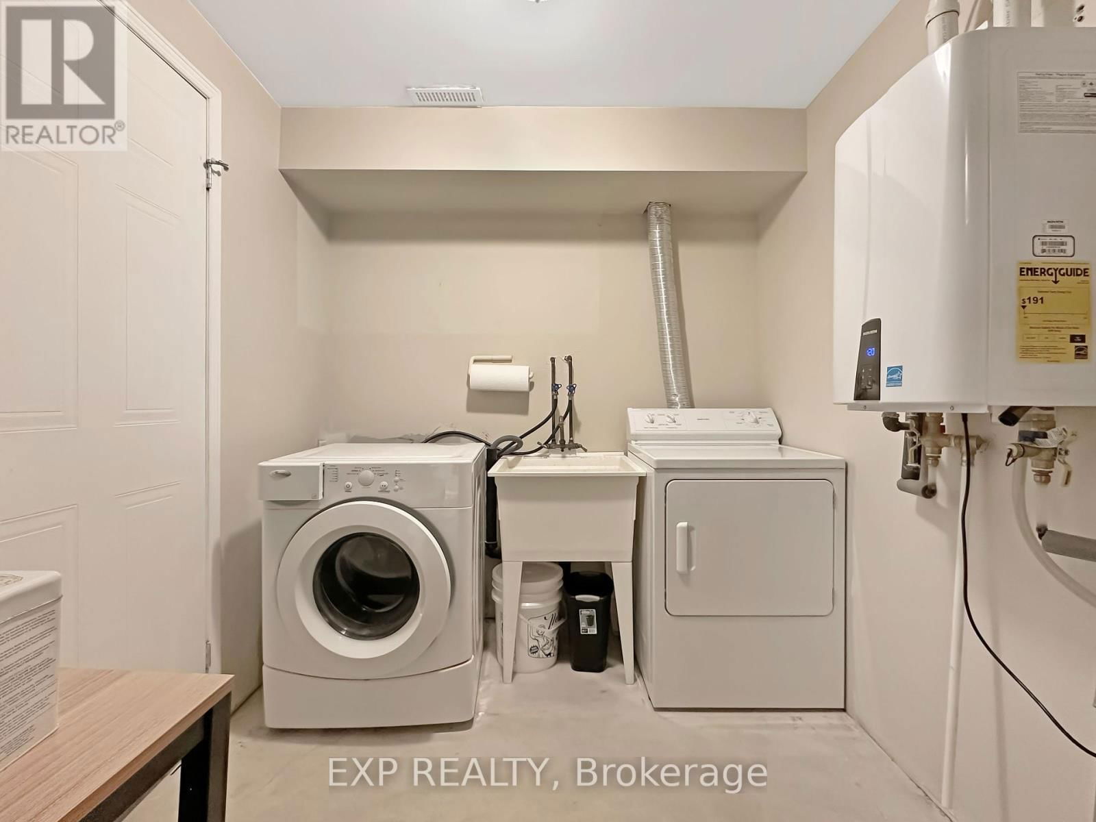 880 MARIGOLD STREET Image 20