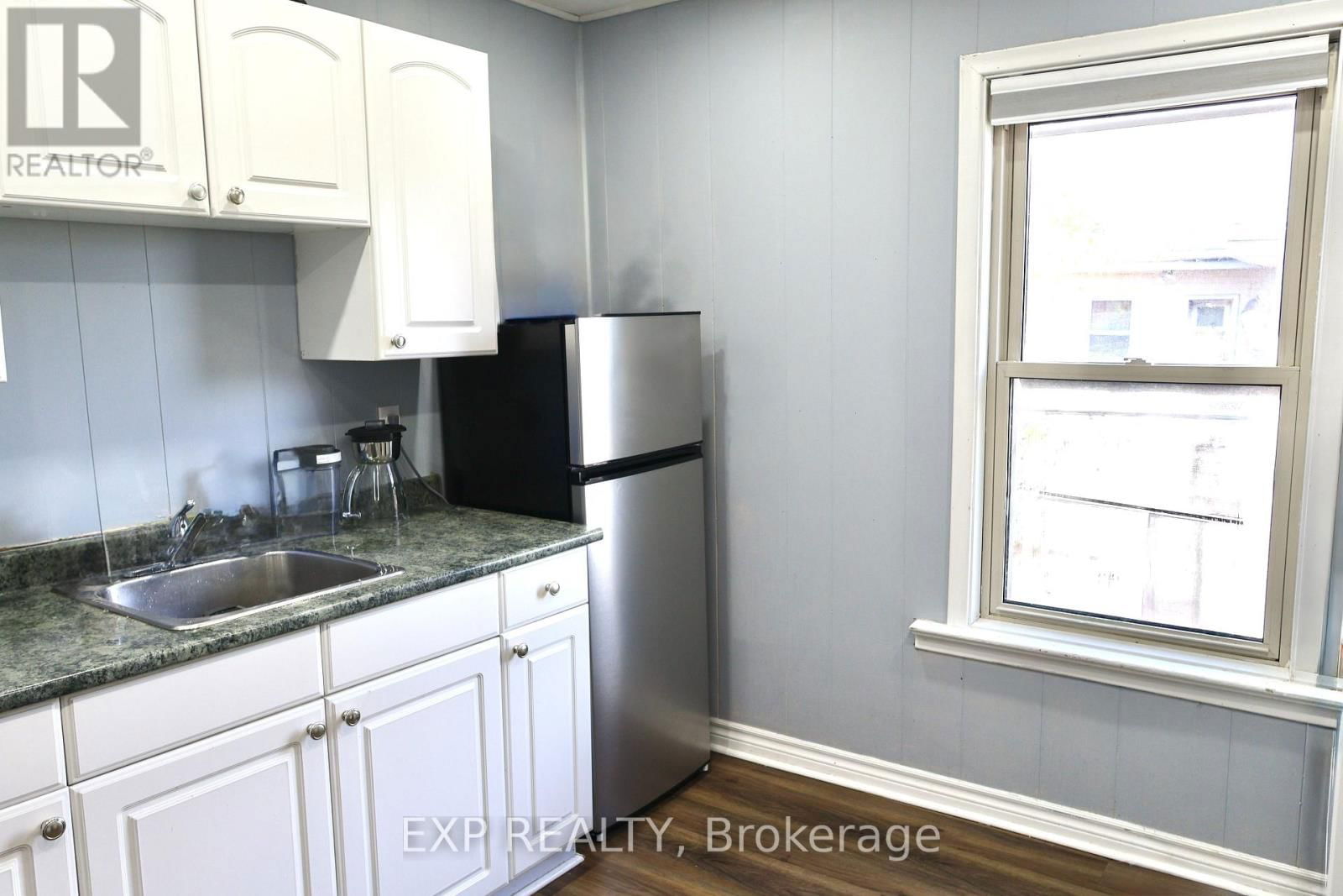 226 SHERIDAN STREET Image 13