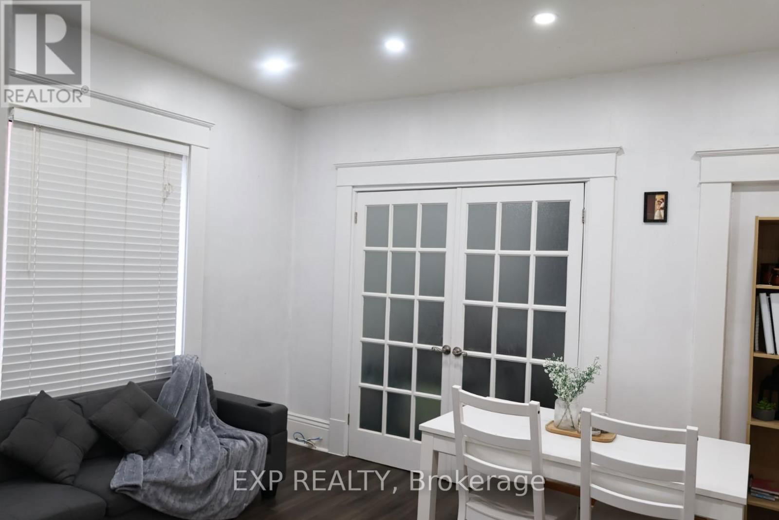 226 SHERIDAN STREET Image 5