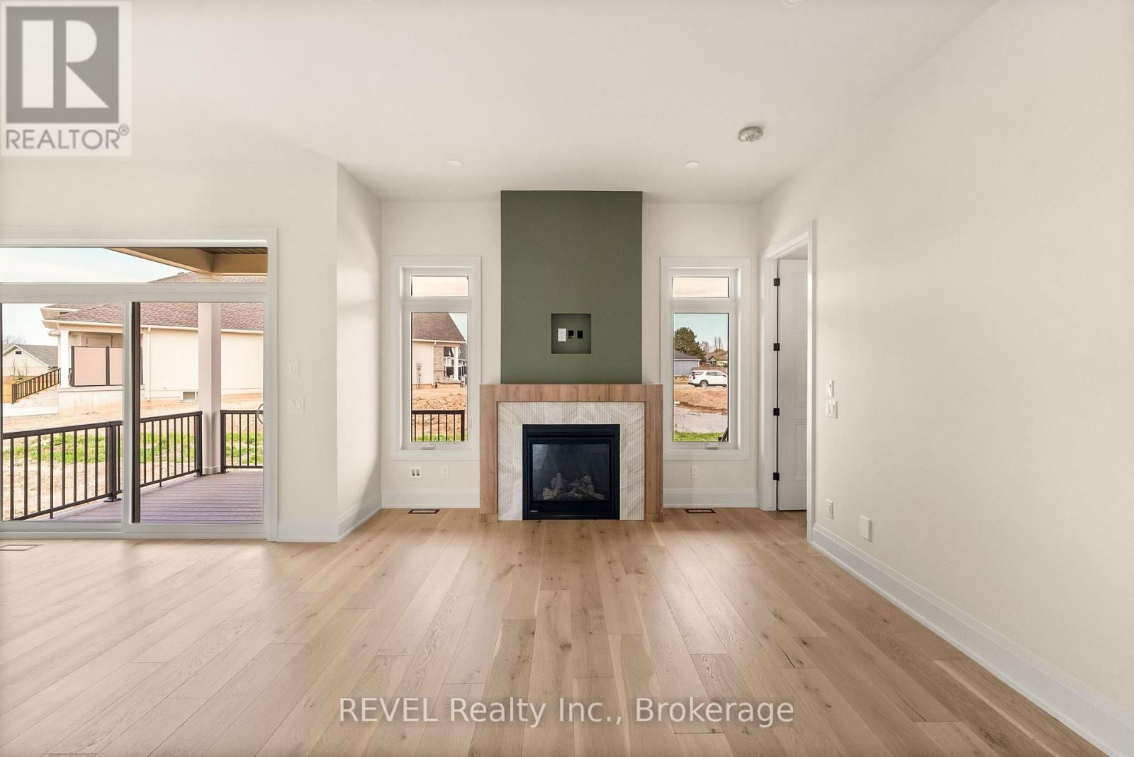 15 OAKLEY DRIVE Image 19
